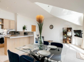 Pass the Keys Stylish 2 bed Apartment in central West Bridgford
